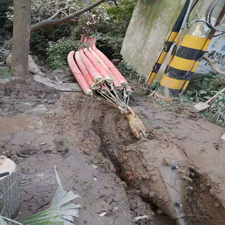 自贡武汉卷帘门拖拉管